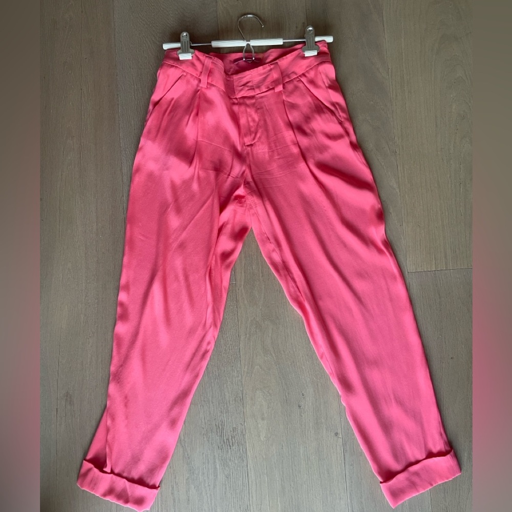 Alice&Olivia capri pants